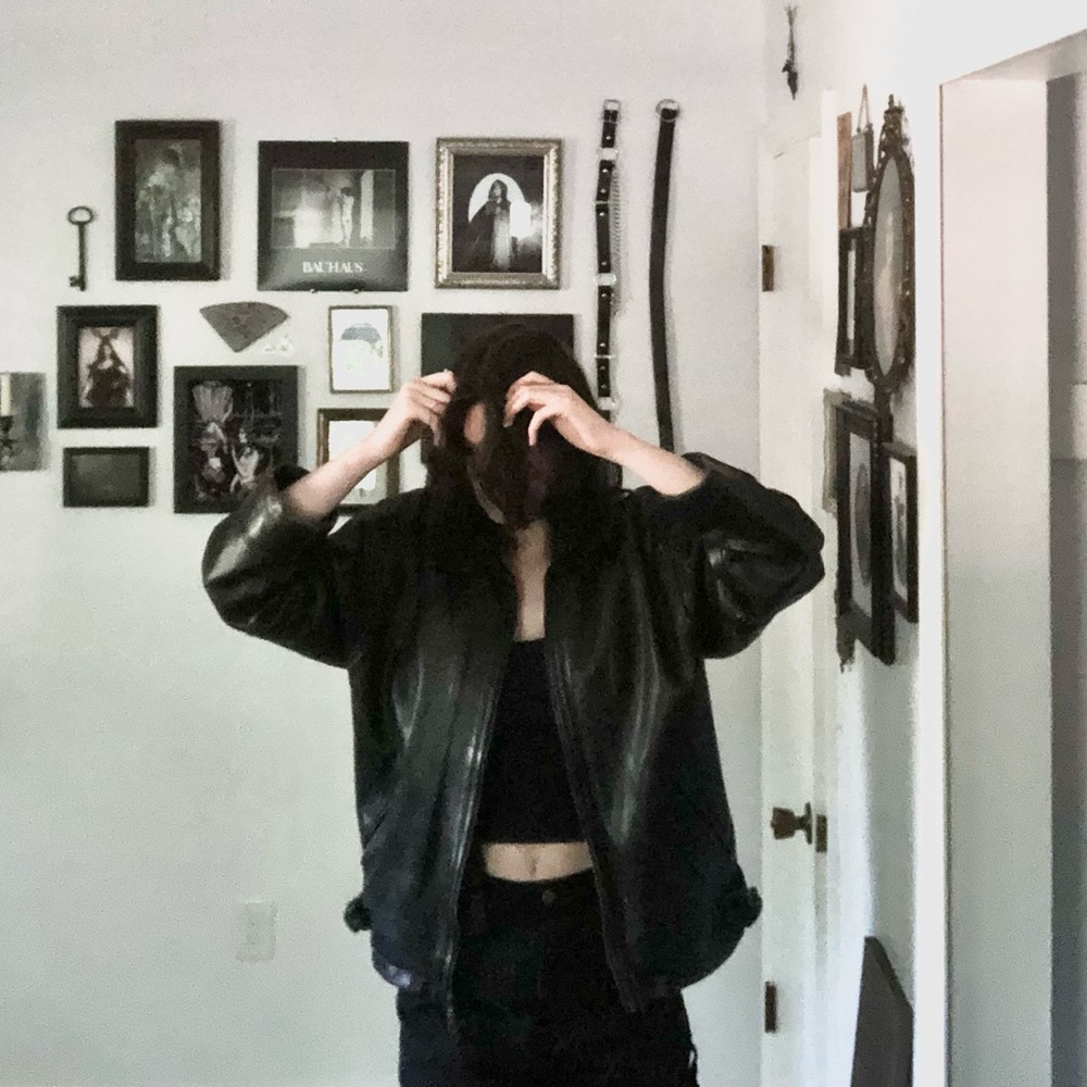 heavy black leather jacket w/ removable lining